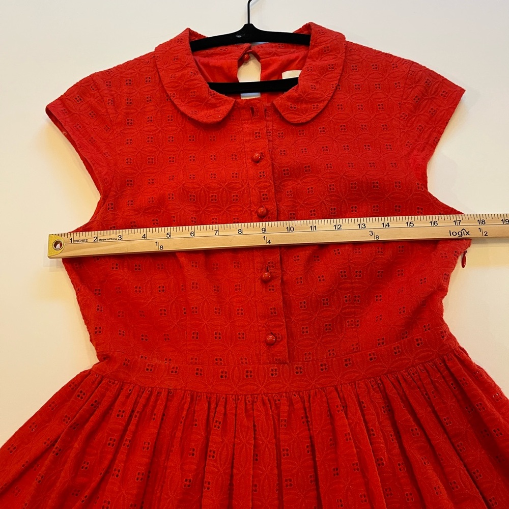 Kate Spade Courtney Red Eyelet
Fit and Flare Dress Size 6 - Picture 11 of 13